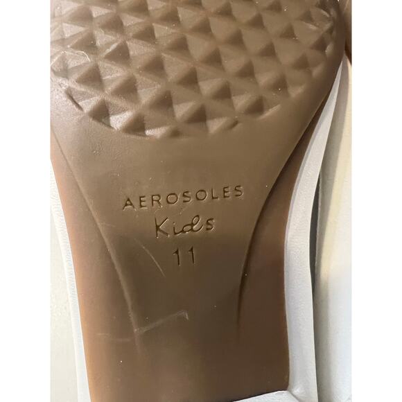 NIB Aerosoles Kids Mia Pump Shoes - Size 11 - Picture 5 of 8